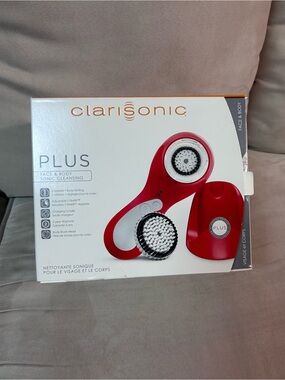 Clarisonic PLUS Sonic Face & Body Cleansing Device - Red